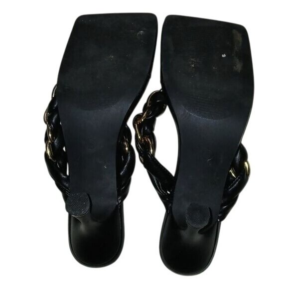 Cape Robbin Black Leather Chain Thong Sandals - Picture 4 of 4